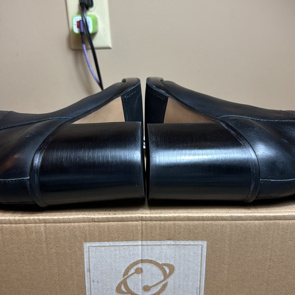 NWOT • Vince Camuto • Women's Gibi Knee High Chunk Heel Boot •🖤 Black 🖤• Size 9 - Picture 9 of 14